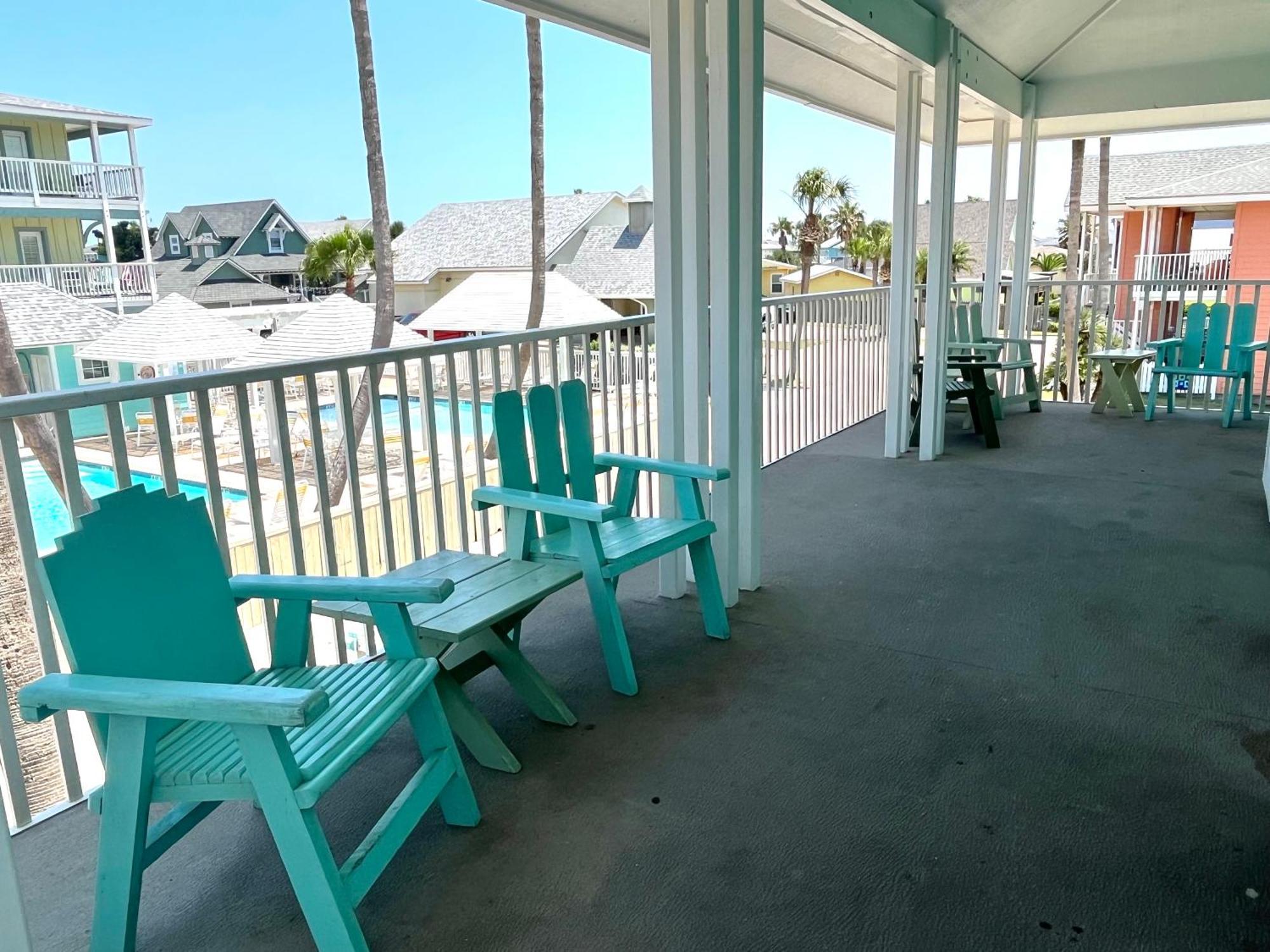 Seashell Village Resort Near The Beach With Kitchens Port Aransas Bagian luar foto