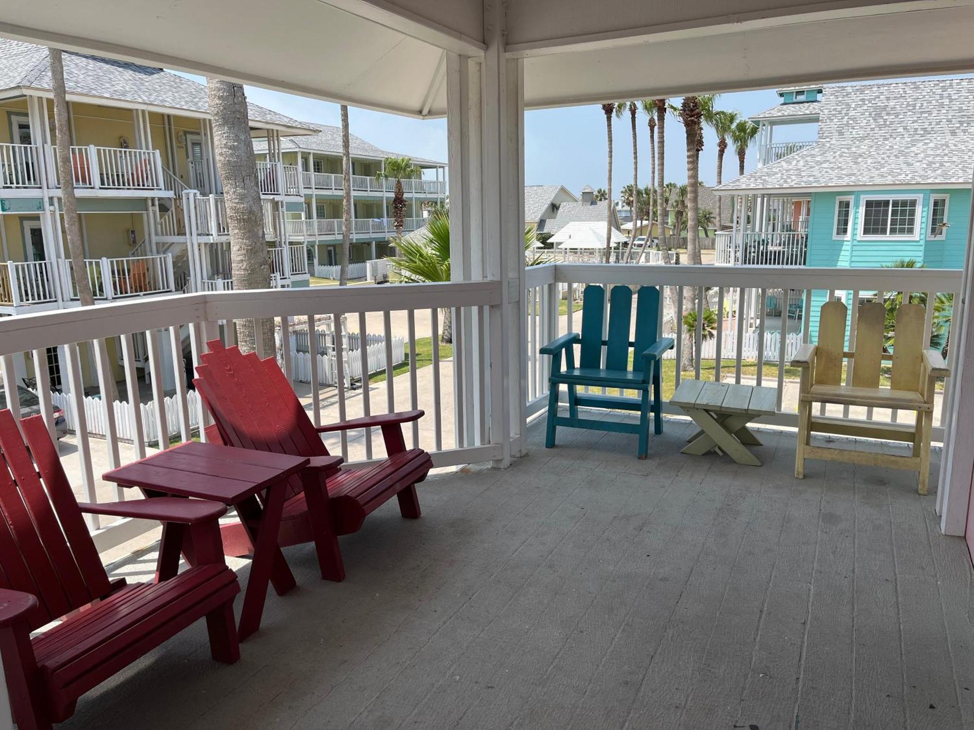 Seashell Village Resort Near The Beach With Kitchens Port Aransas Bagian luar foto